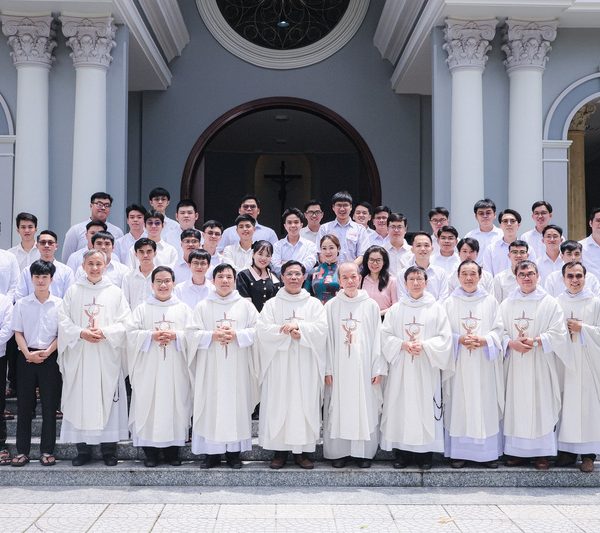 “HỌC ĐỂ BIẾT NHỮNG ĐIỀU ĐẸP Ý CHÚA” – KHAI GIẢNG NĂM HỌC MỚI 2025 – 2026